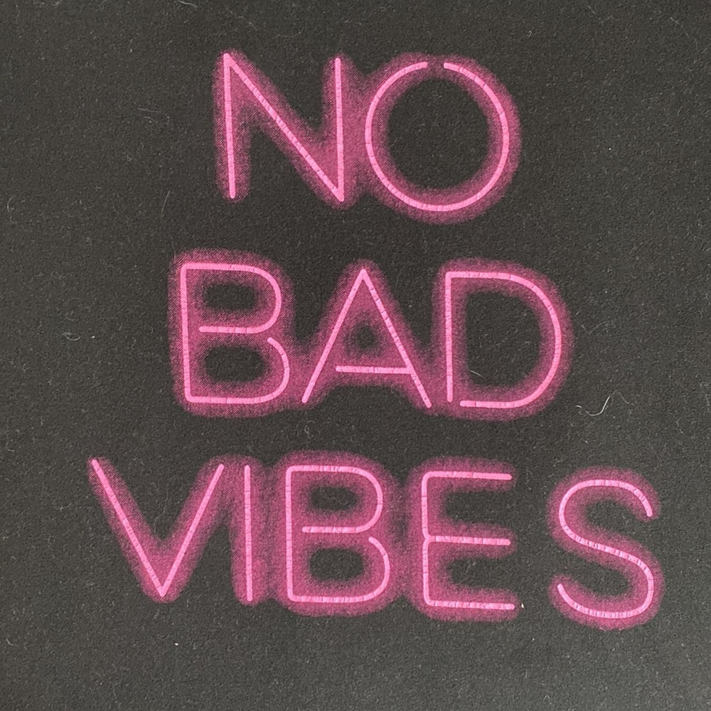 No Bad Vibes oversized black t-shirt